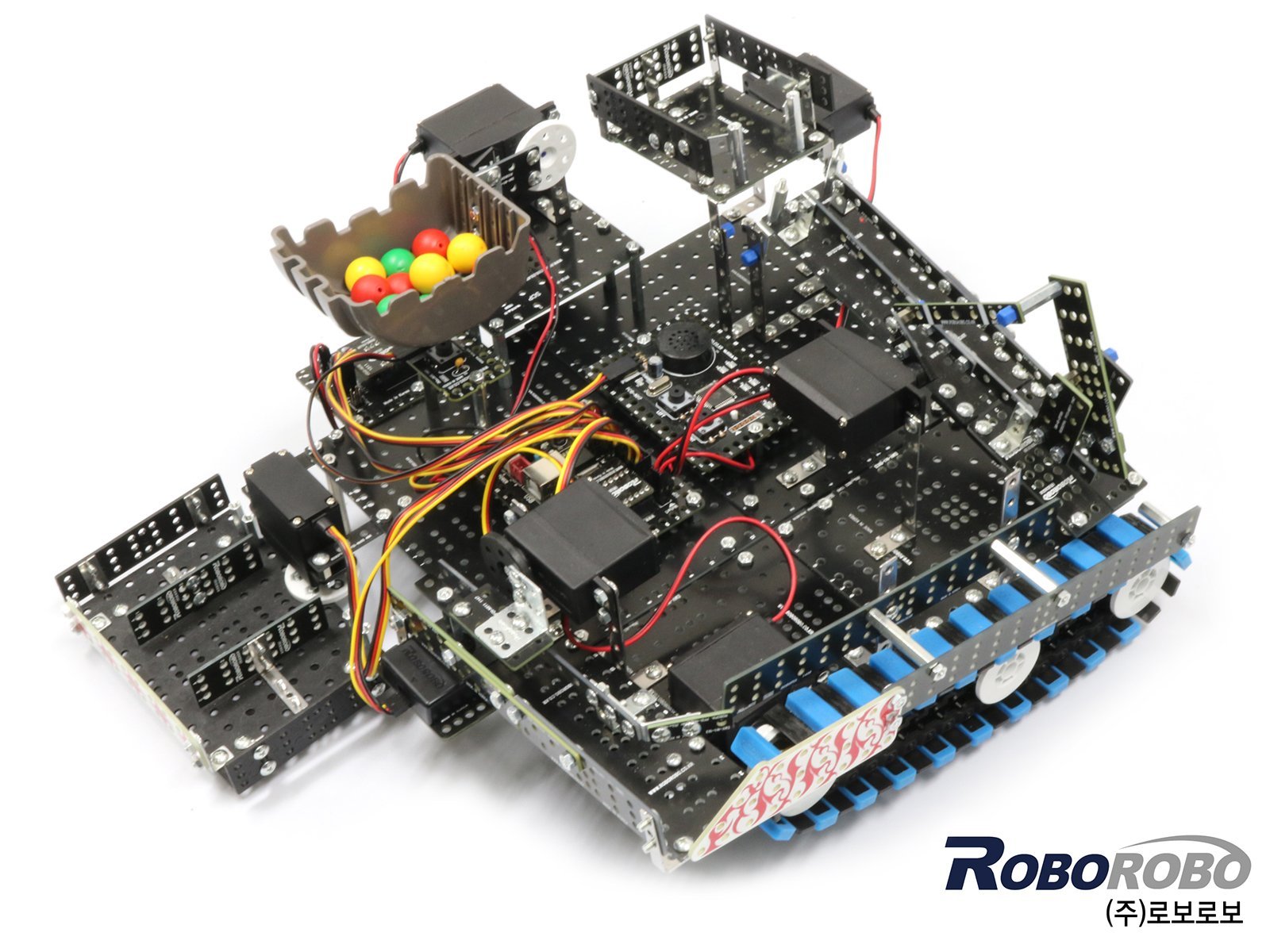 Инженерная лаборатория для углубленного изучения робототехники программируемых моделей и гусеничных роботов на базе оборудования Robo Kit 7 4